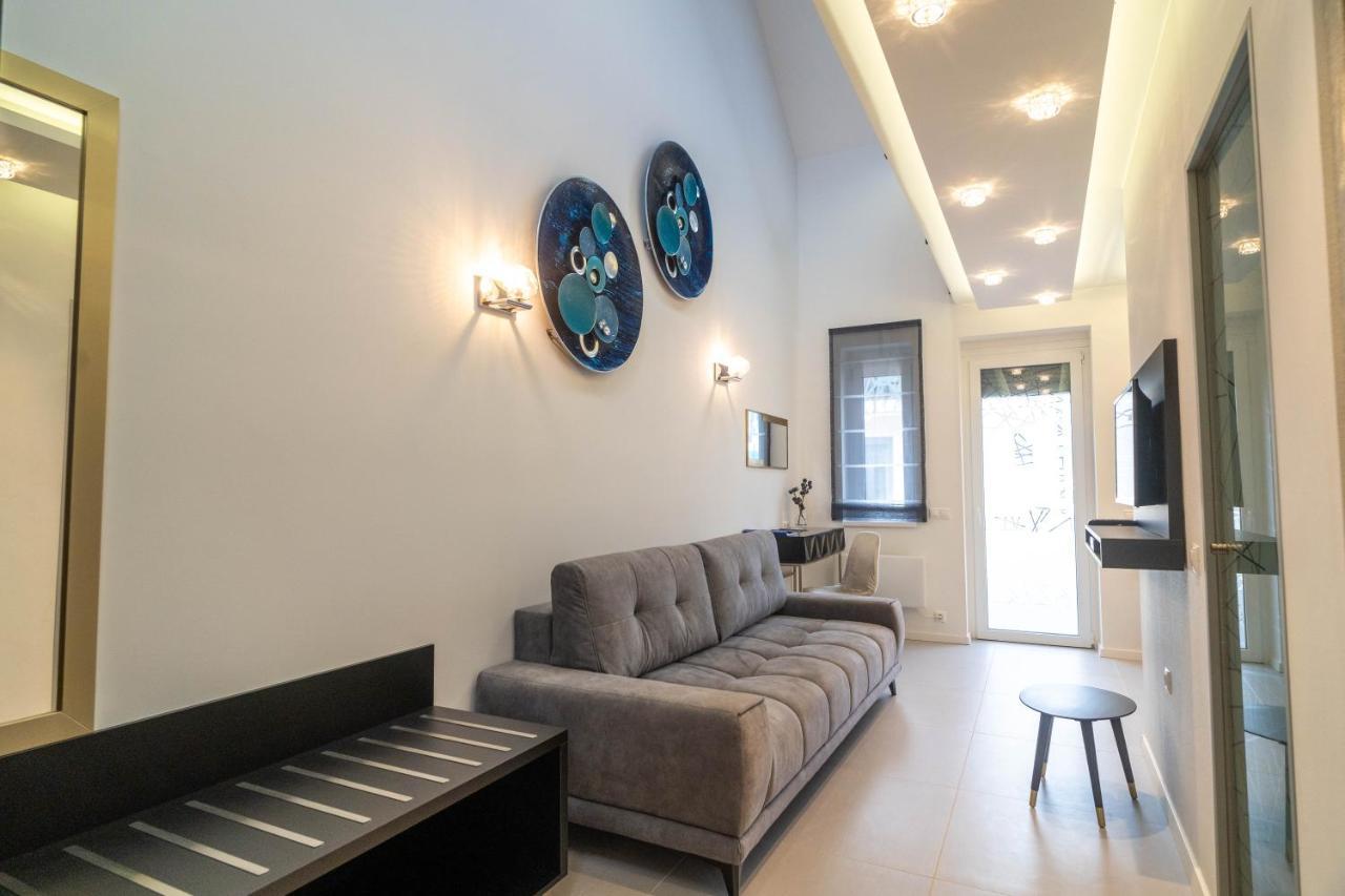 La Vita Premium Panzio Gyula Dış mekan fotoğraf